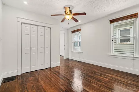 Bedroom - 2544 Ring Pl, Cincinnati, OH 45204 photo 1 of 1