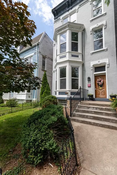 775 Summit Ave, Cincinnati, OH 45204