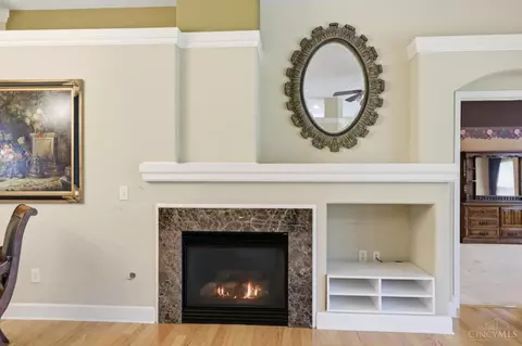 Living - 3509 Macpherson Pl, Cincinnati, OH 45245 photo 4 of 5