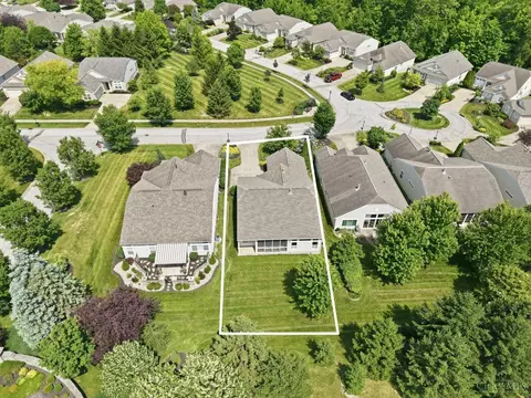 View/Area - 3509 Macpherson Pl, Cincinnati, OH 45245 photo 9 of 20