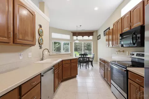 Kitchen - 3509 Macpherson Pl, Cincinnati, OH 45245 photo 1 of 2