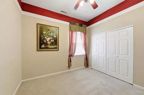 Bedroom - 3509 Macpherson Pl, Cincinnati, OH 45245 photo 4 of 4