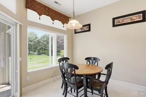 Dining - 3509 Macpherson Pl, Cincinnati, OH 45245 photo 7 of 7