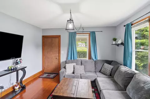 Living - 1897 Springdale Rd, Cincinnati, OH 45231 photo 4 of 4