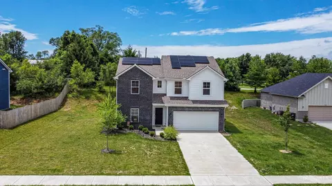 108 Mound Builder Pl, Carlisle, OH 45005