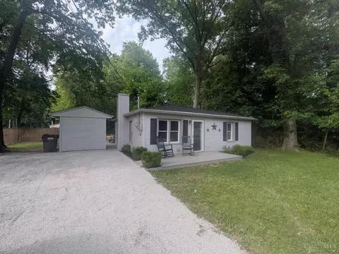 1744 Lindale Mount Holly Rd, Amelia, OH 45102