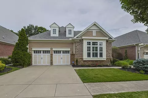 120 Village Gate Ln, Cincinnati, OH 45249