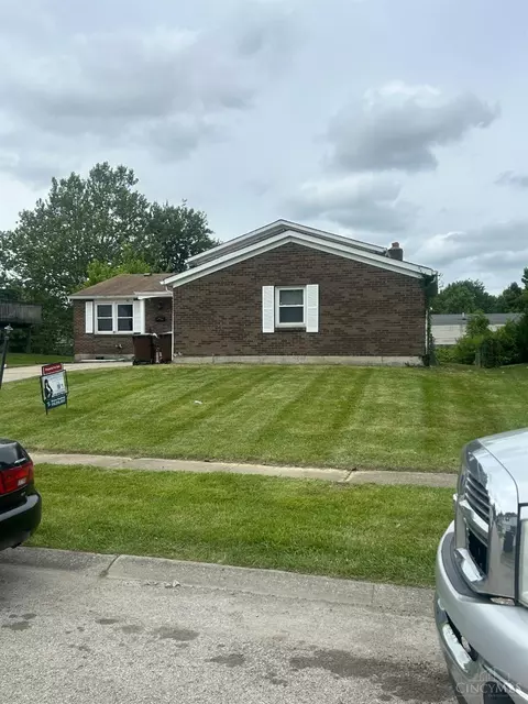 11255 Logenberry, Forest Park, OH 45240