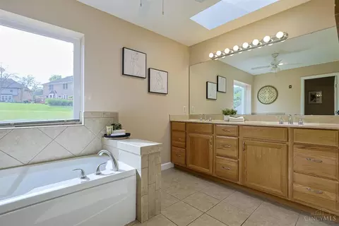 Bath - 3020 Cooperhill Dr, Evendale, OH 45241 photo 1 of 6