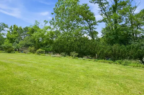 Exterior - 9499 Benchmark Ln, Blue Ash, OH 45242 photo 6 of 9