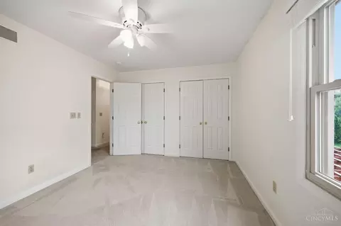 Bedroom - 9499 Benchmark Ln, Blue Ash, OH 45242 photo 7 of 14