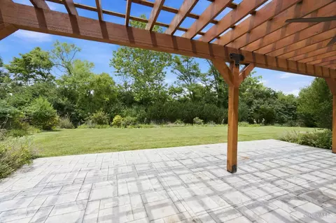 Exterior - 9499 Benchmark Ln, Blue Ash, OH 45242 photo 9 of 9
