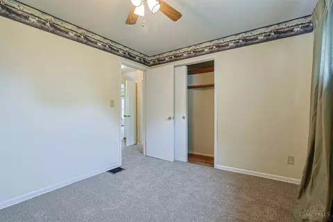 Bedroom - 7026 Mesa Ln, Harrison, OH 45030 photo 6 of 10