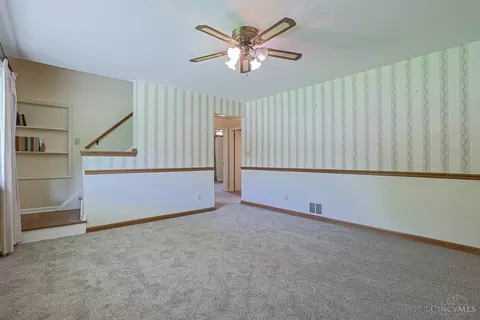 Living - 7026 Mesa Ln, Harrison, OH 45030 photo 1 of 8