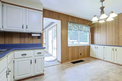 Kitchen - 7026 Mesa Ln, Harrison, OH 45030 photo 3 of 5