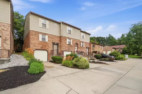 33 Doe Ct, Fairfield, OH 45014