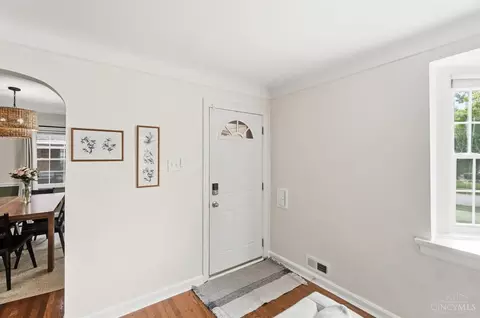 5915 Pandora Ave, Cincinnati, OH 45213 photo 6