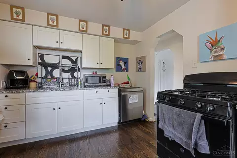 Kitchen - 5754 Argus Rd, Cincinnati, OH 45224 photo 3 of 3