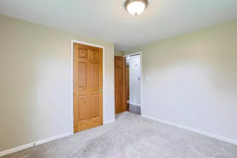 Bedroom - 7419 Willow Dr, Blanchester, OH 45107 photo 2 of 6