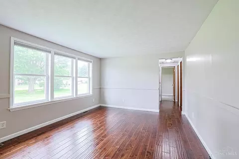 Living - 7419 Willow Dr, Blanchester, OH 45107 photo 2 of 4