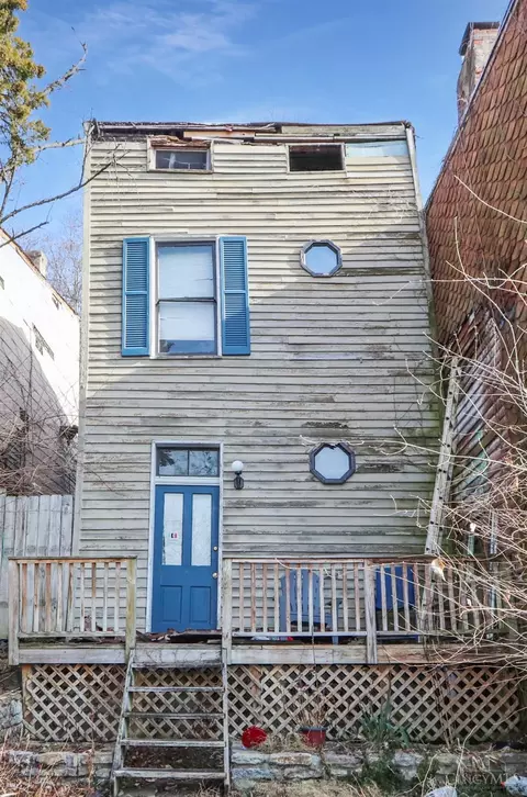 2121 Renner Pl, Cincinnati, OH 45214 photo 3
