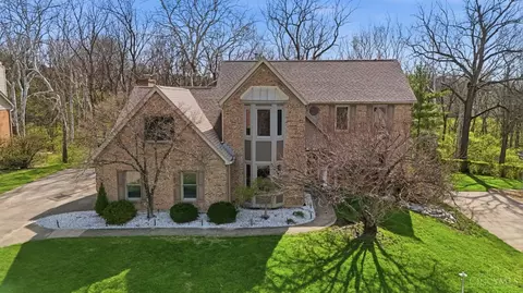 8784 Eagle Ridge Dr, West Chester, OH 45069