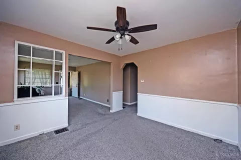 Living - 4027 Smith Rd, Cheviot, OH 45211 photo 3 of 3