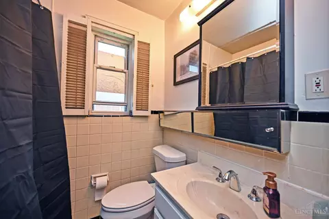 Bath - 4027 Smith Rd, Cheviot, OH 45211 photo 1 of 2