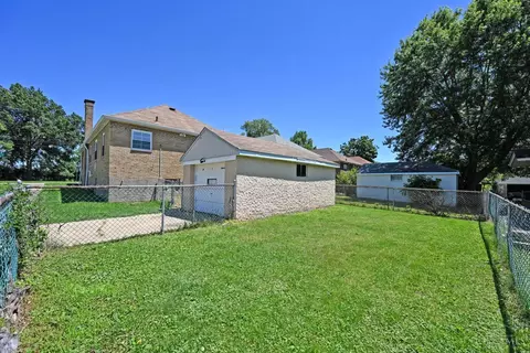 Exterior - 4027 Smith Rd, Cheviot, OH 45211 photo 13 of 13