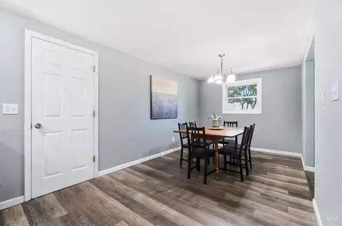 Dining - 7469 S Park Ave, Blanchester, OH 45107 photo 3 of 3