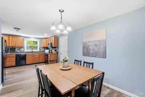 Dining - 7469 S Park Ave, Blanchester, OH 45107 photo 2 of 3