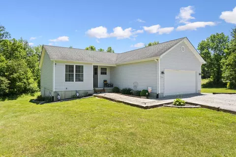 370 Wooded Run Rd, Felicity, OH 45120