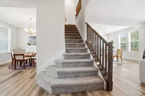 Entry Way - 974 Crestpoint Ct, Cincinnati, OH 45245 photo 3 of 3
