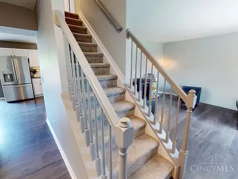 Entry Way - 639 Ellen Dr, Cincinnati, OH 45255 photo 1 of 1