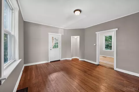4313 Whetsel Ave, Cincinnati, OH 45227 photo 6