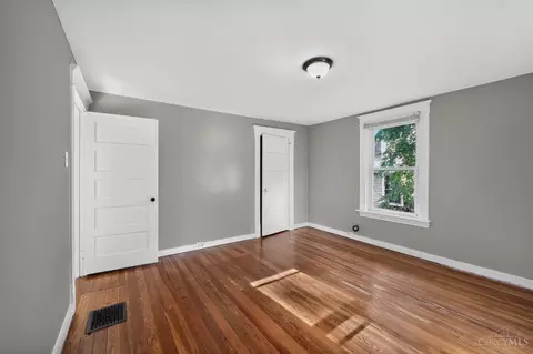 4313 Whetsel Ave, Cincinnati, OH 45227 photo 15
