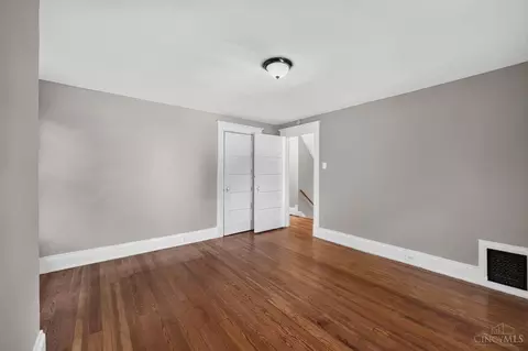 4313 Whetsel Ave, Cincinnati, OH 45227 photo 13