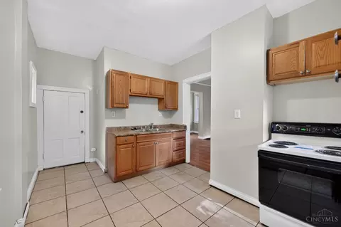 4313 Whetsel Ave, Cincinnati, OH 45227 photo 9