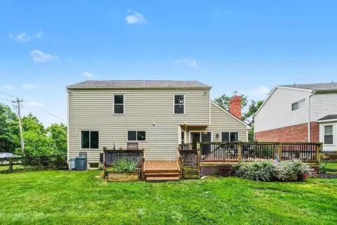 Exterior - 7851 Stablegate Ln, Maineville, OH 45039 photo 6 of 8