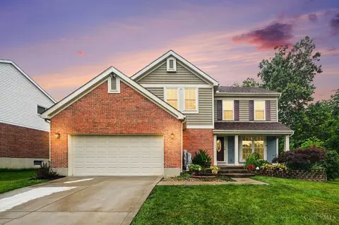 7851 Stablegate Ln, Maineville, OH 45039