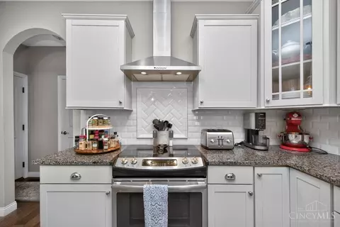 Kitchen - 917 Ryan Ct, Monroe, OH 45050 photo 5 of 5