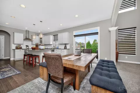 Dining - 917 Ryan Ct, Monroe, OH 45050 photo 2 of 3