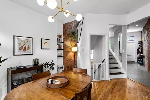 Dining - 331 Milton St, Cincinnati, OH 45202 photo 3 of 4