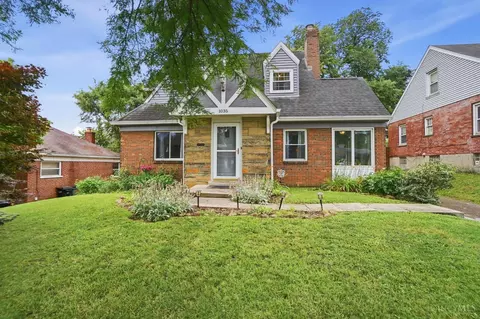 1035 Cheyenne Dr, Cincinnati, OH 45216