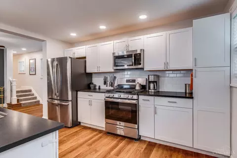 Kitchen - 4430 Simpson Ave, Cincinnati, OH 45227 photo 4 of 4