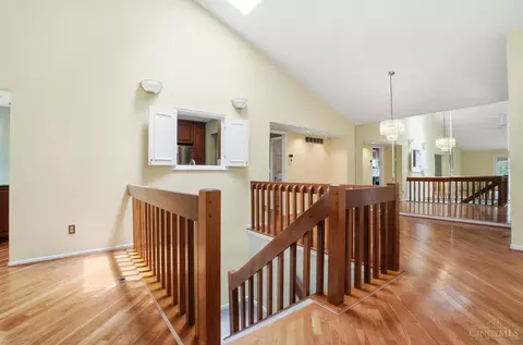 Entry Way - 6645 Spindlewick Ln, Cincinnati, OH 45230 photo 1 of 1