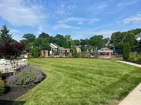 Exterior - 6645 Spindlewick Ln, Cincinnati, OH 45230 photo 7 of 11