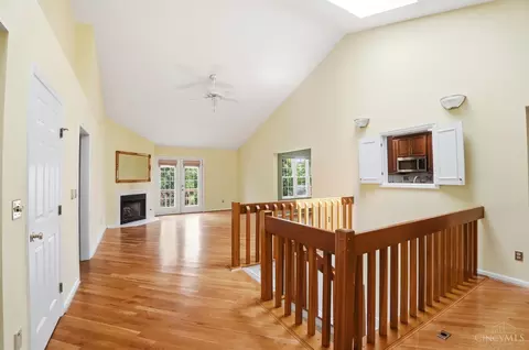 Living - 6645 Spindlewick Ln, Cincinnati, OH 45230 photo 1 of 6