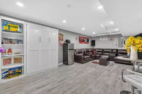 Other - 2856 Pine Leaf Ct, Hamilton, OH 45013 photo 5 of 9