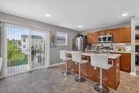 Kitchen - 2856 Pine Leaf Ct, Hamilton, OH 45013 photo 1 of 3